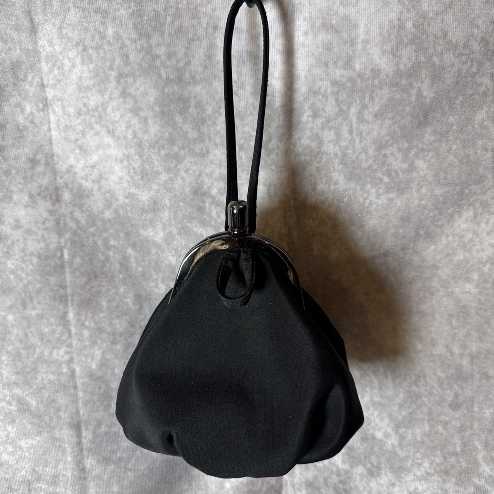 TEARDROP Kiss Lock Wristlet Black‎ Bag Evening Bag Prom Deep Roomy Small VGUC